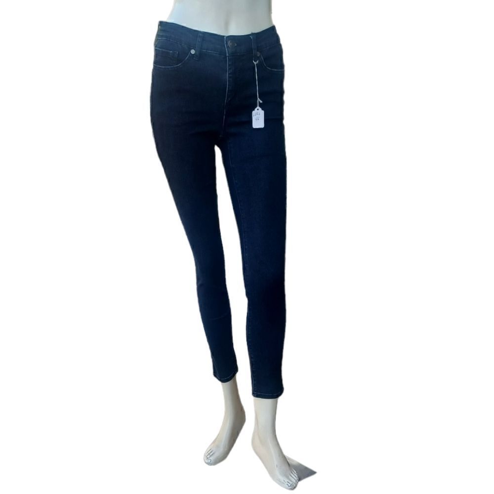 66864....Sofia Skinny Jeans Size 2, W26" 26"Inseam 8"Rise